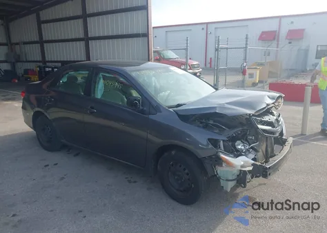 2011 Toyota Corolla Le z USA, uszkodzony, nr VIN 2T1BU4EE4BC736229